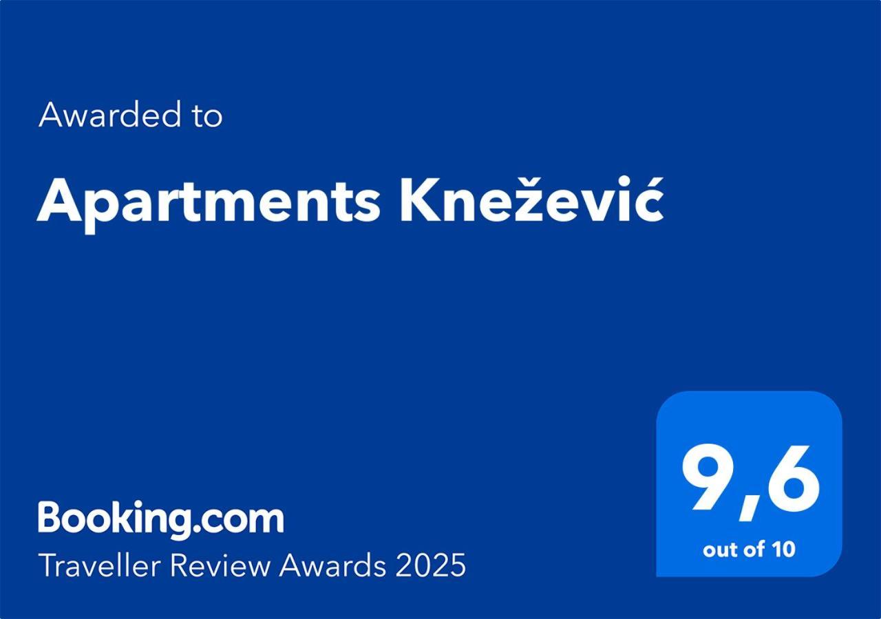 Apartments Knezevic Макарска Екстериор снимка